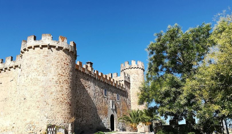 Castillo de la Arguijuela de Arriba, Spain